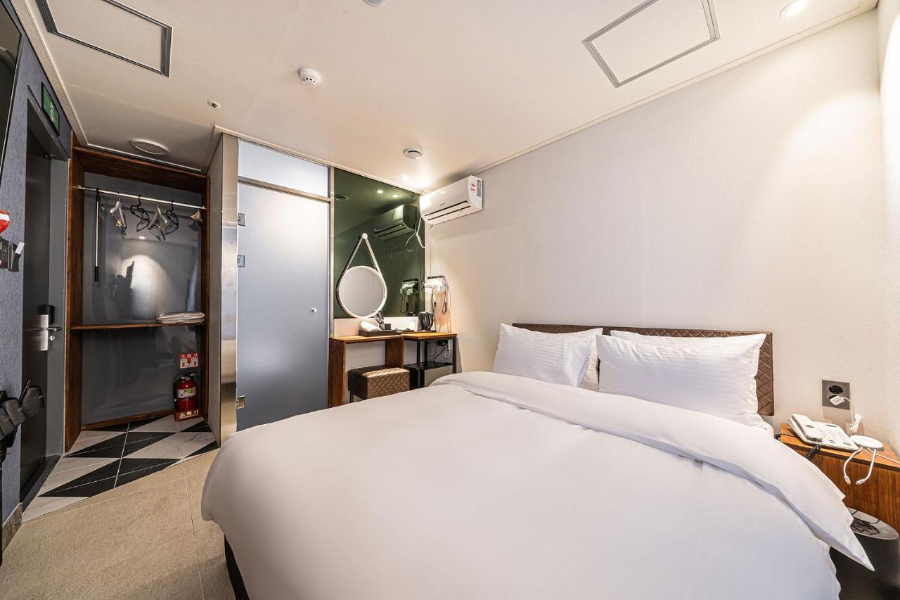 Hotel Ddk Seoul Exterior photo